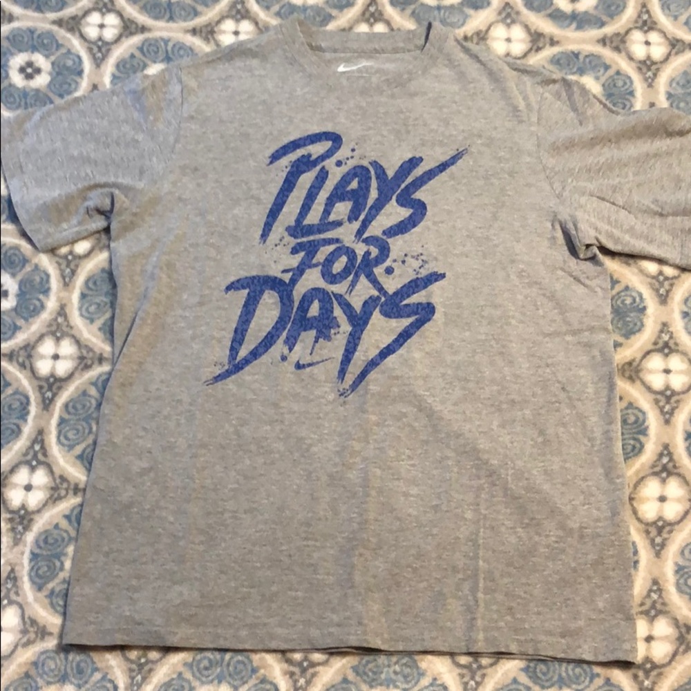 Nike T- Shirt